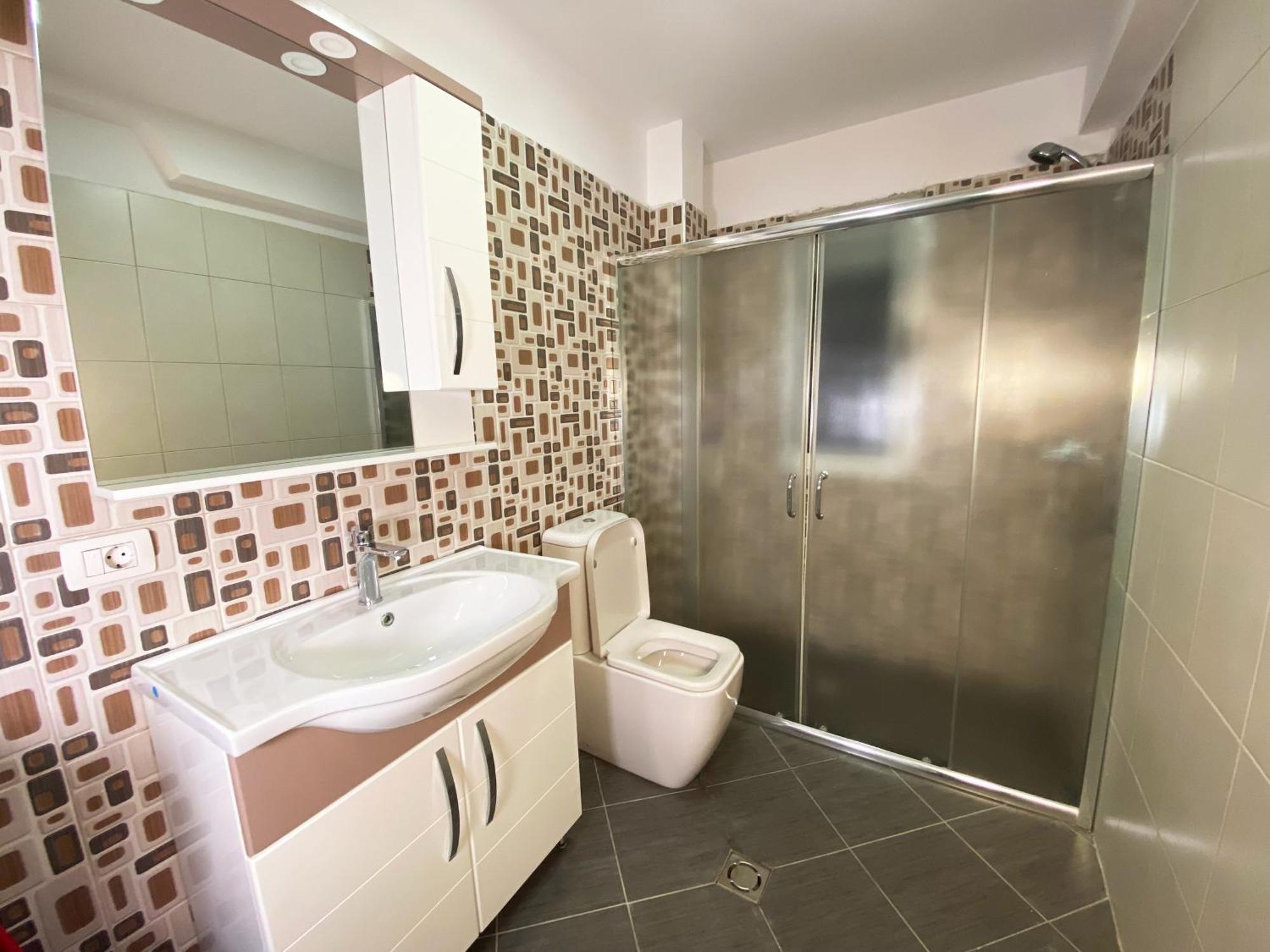 Apartamento Restup In Double Tirana